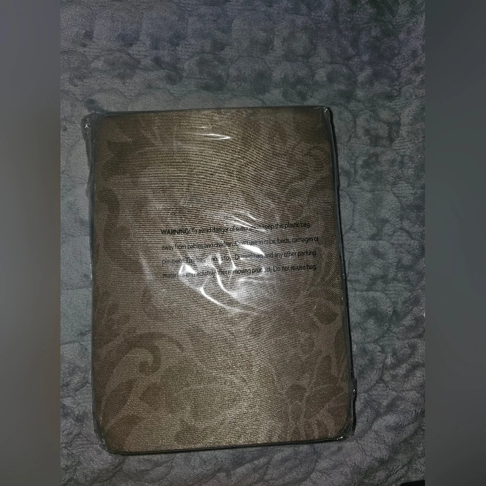 Elegant Tan Damask Curtain - Picture 4 of 5